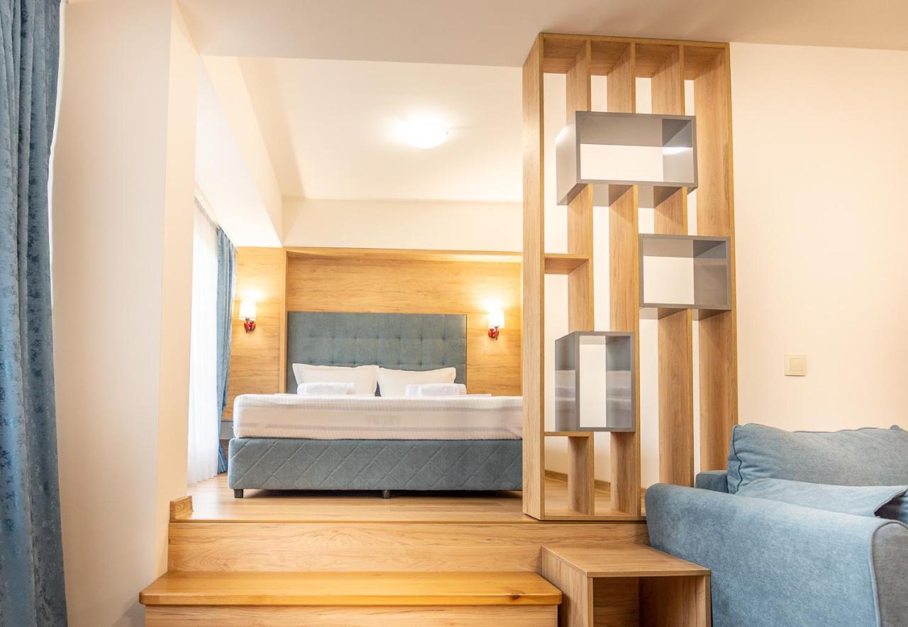 Eco Hotel Momata Kolarovo Bagian luar foto